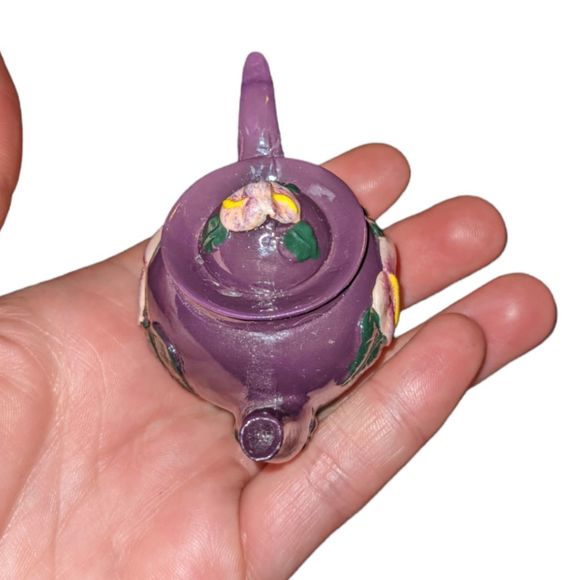 Miniature Teapot Figurine | Calla Lilly - Picture 2 of 5